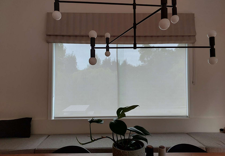 light filtering roller blinds